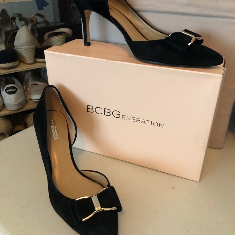 Shoes - Picture 3 of 3